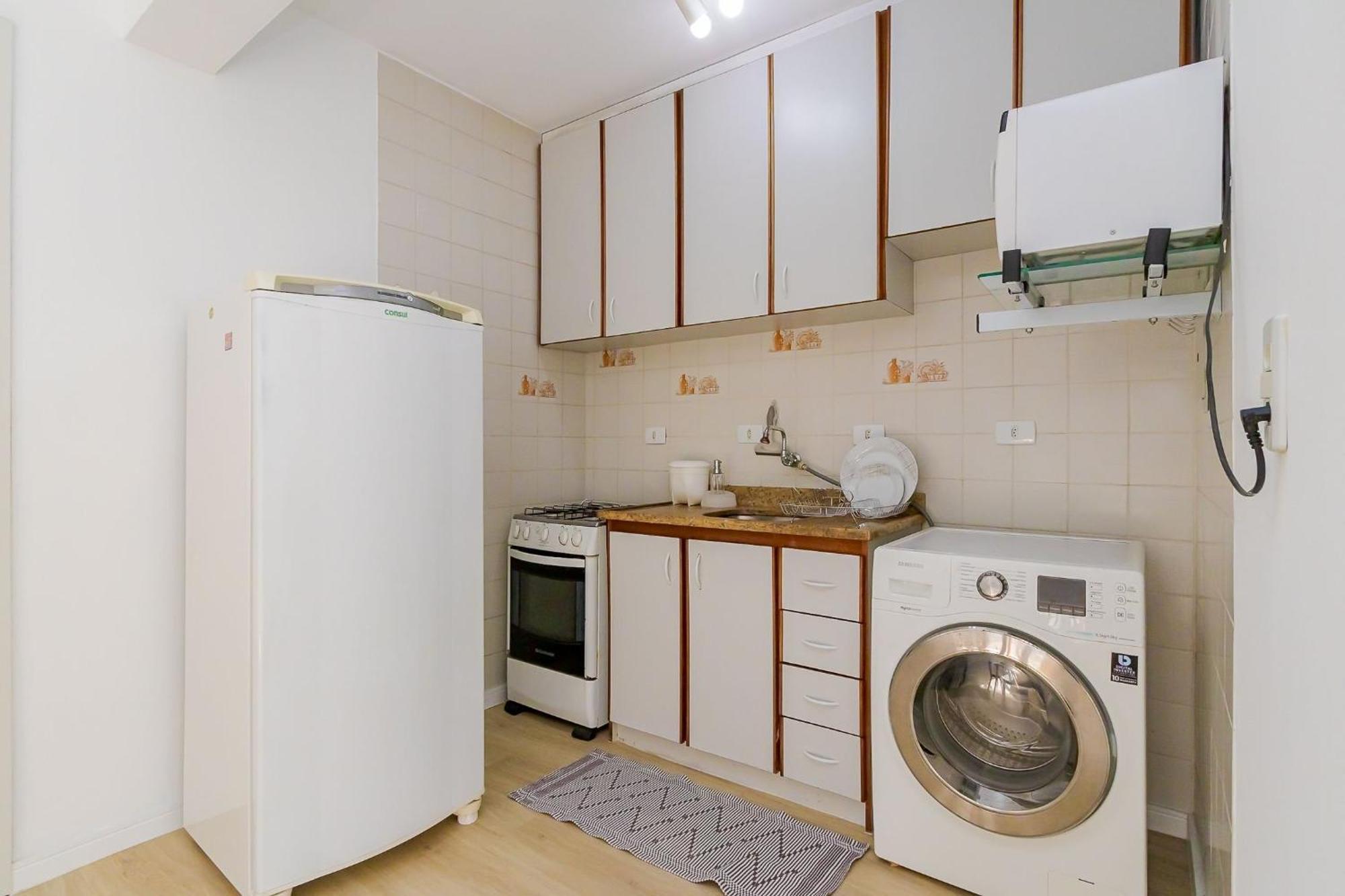 Predio Fantastico No Bairro Mais Requisitado De กูรีตีบา ภายนอก รูปภาพ
