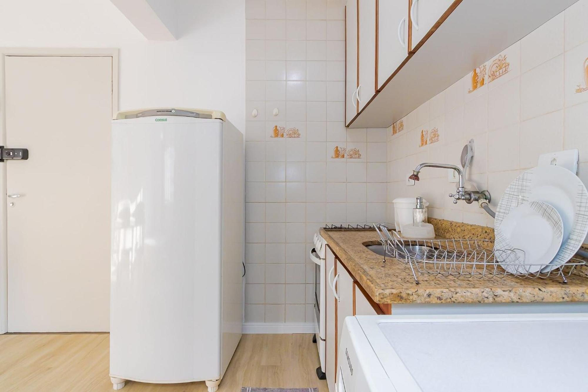 Predio Fantastico No Bairro Mais Requisitado De กูรีตีบา ภายนอก รูปภาพ