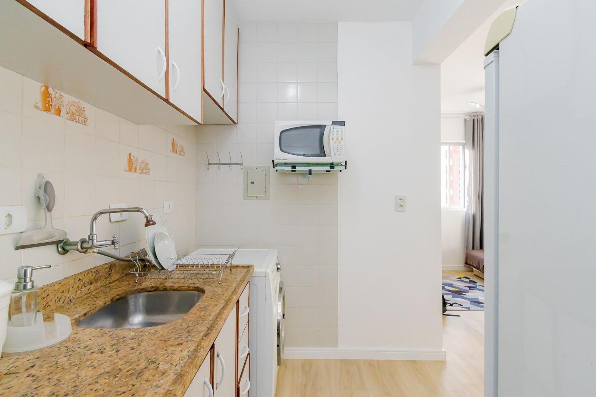Predio Fantastico No Bairro Mais Requisitado De กูรีตีบา ภายนอก รูปภาพ