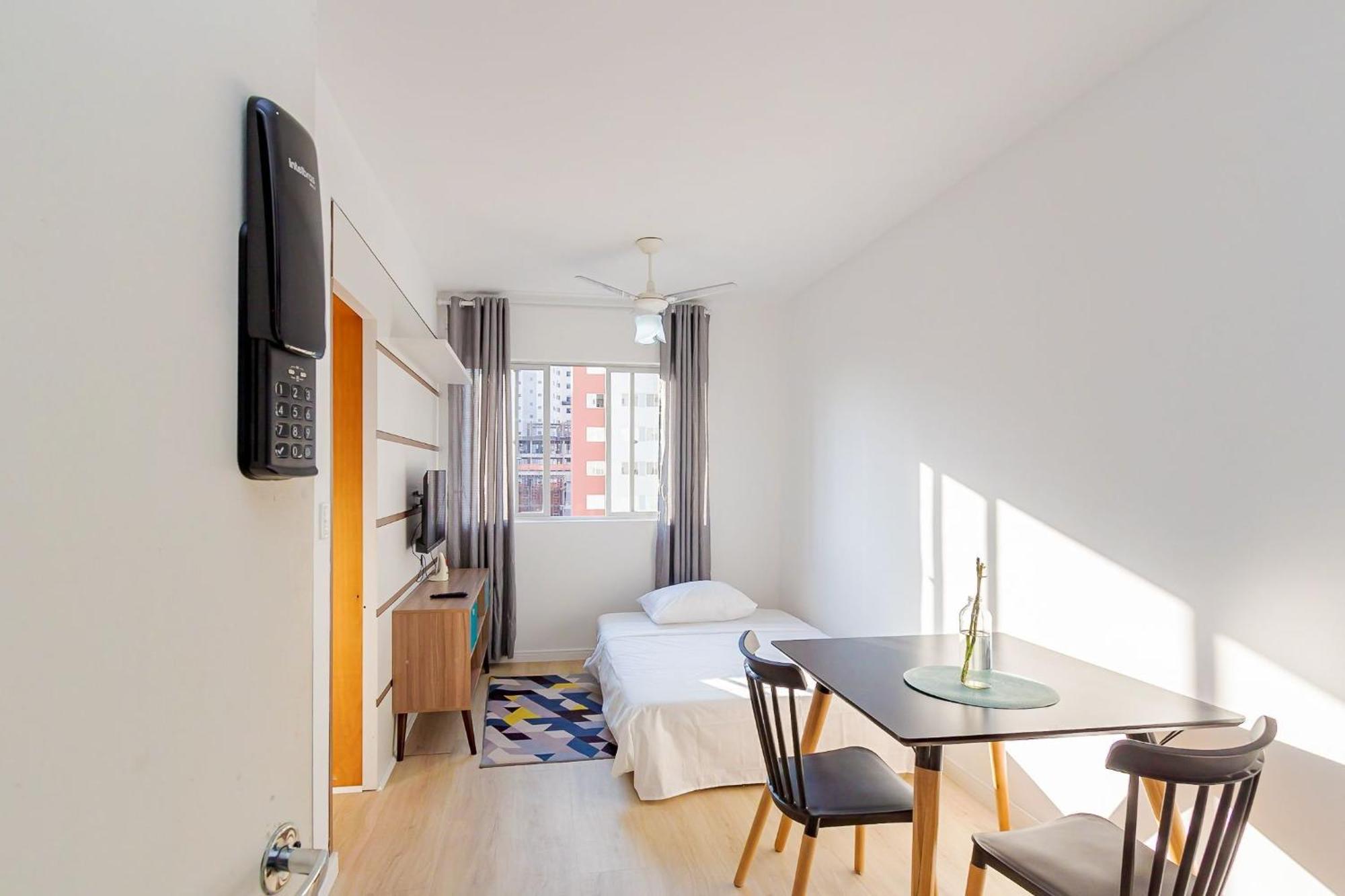 Predio Fantastico No Bairro Mais Requisitado De กูรีตีบา ภายนอก รูปภาพ
